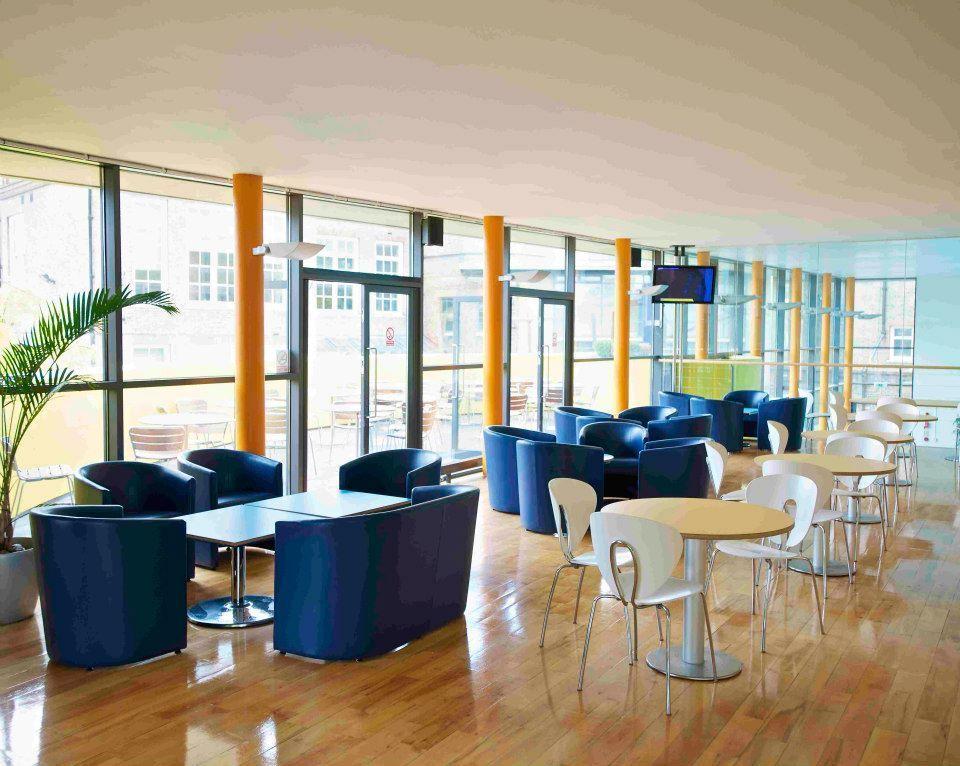 Horizons Accommodation Лондон Экстерьер фото